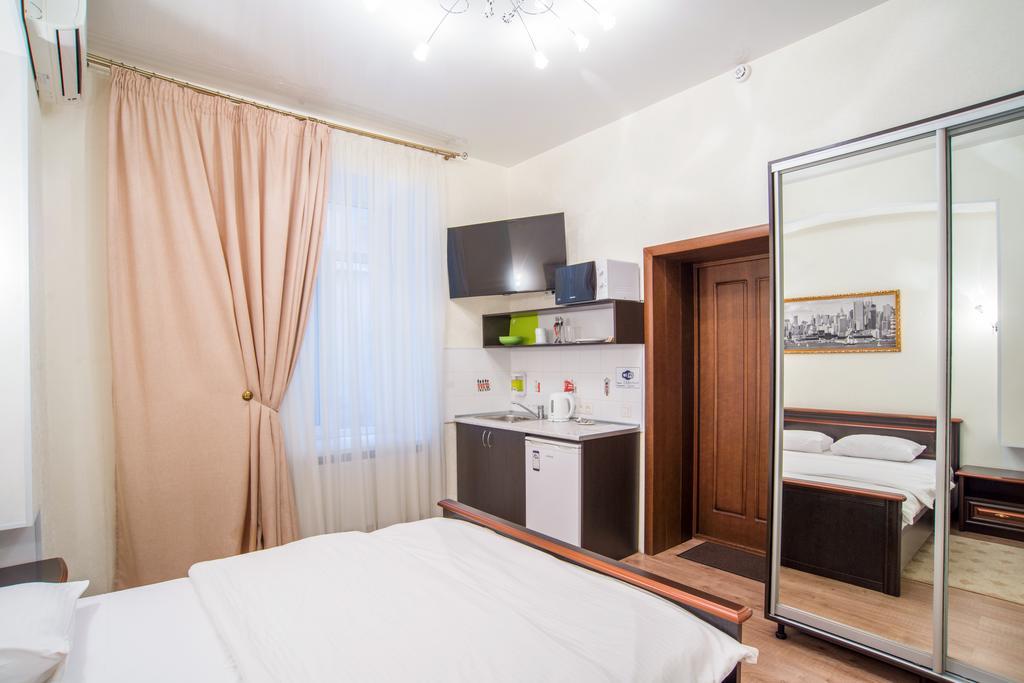 Soprano Apart Hotel Odesa Exterior foto